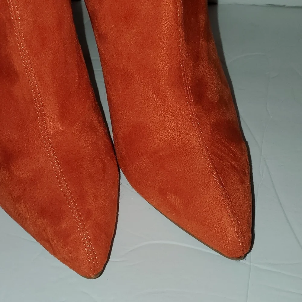 Booties LAST PAIR - Picture 6 of 7